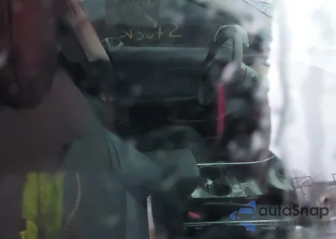 2020 Tesla Model 3 Standard Range Plus Rear-Wheel Drive/Standard Range Rear-Wheel Drive from USA, damaged, VIN 5YJ3E1EA4LF658612